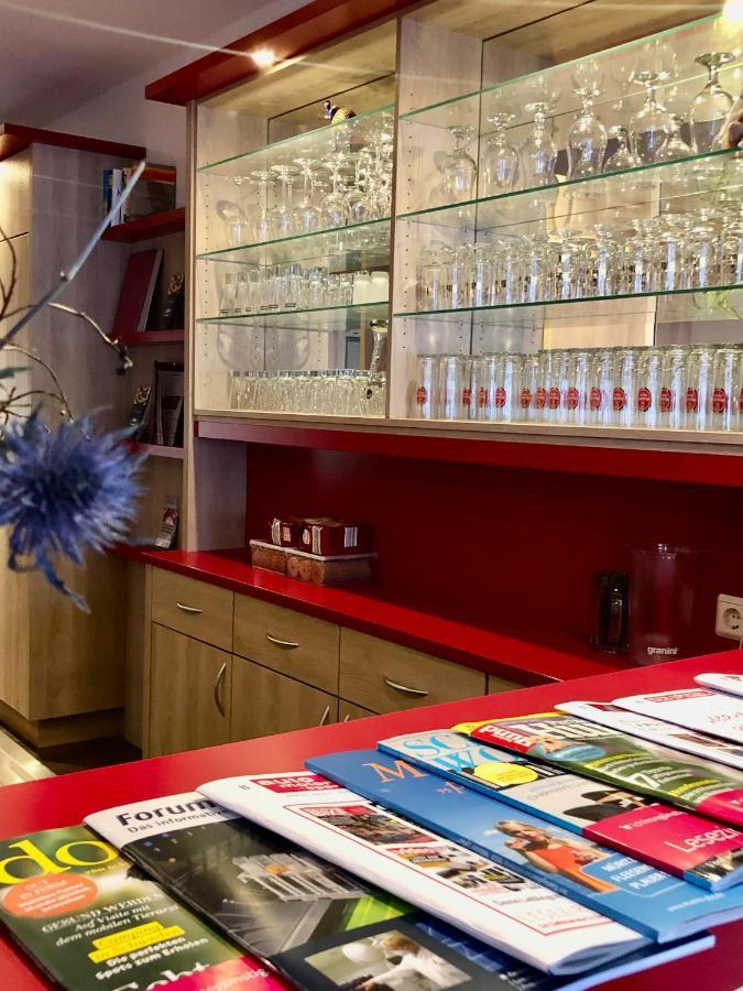 Montana Hotel Koeln-Bonn Airport 트로이스도르프 외부 사진